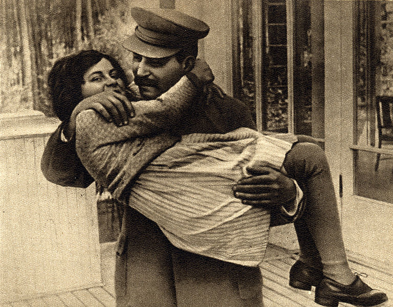 768px-Joseph_Stalin_with_daughter_Svetla