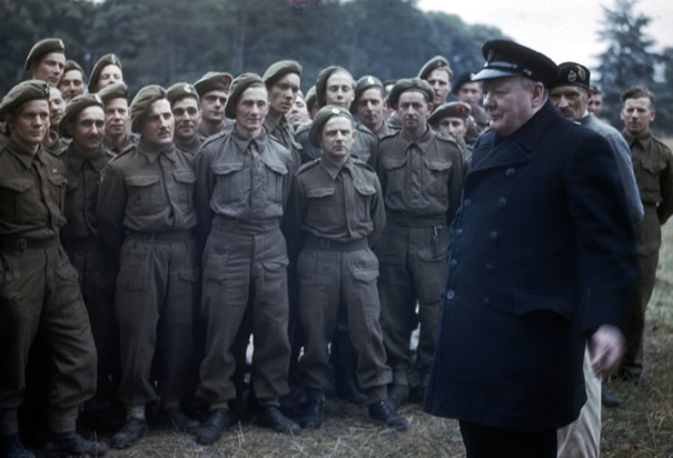 churchill-with-troops.jpg
