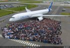 Filename=A350_XWB_paint_shop_rollout_large.jpg
Filesize=978KiB
Dimensions=1600x1109
Date added=Jul 02, 2013 A350_XWB_paint_shop_rollout_large.jpg