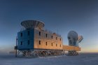 Filename=dark-sector-lab-bicep2.jpg
Filesize=109KiB
Dimensions=1200x800
Date added=Mar 17, 2014 dark-sector-lab-bicep2.jpg