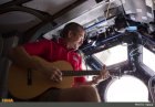 Filename=hadfield-guitar-cupola-iss.jpg
Filesize=58KiB
Dimensions=620x433
Date added=Jul 01, 2013 hadfield-guitar-cupola-iss.jpg