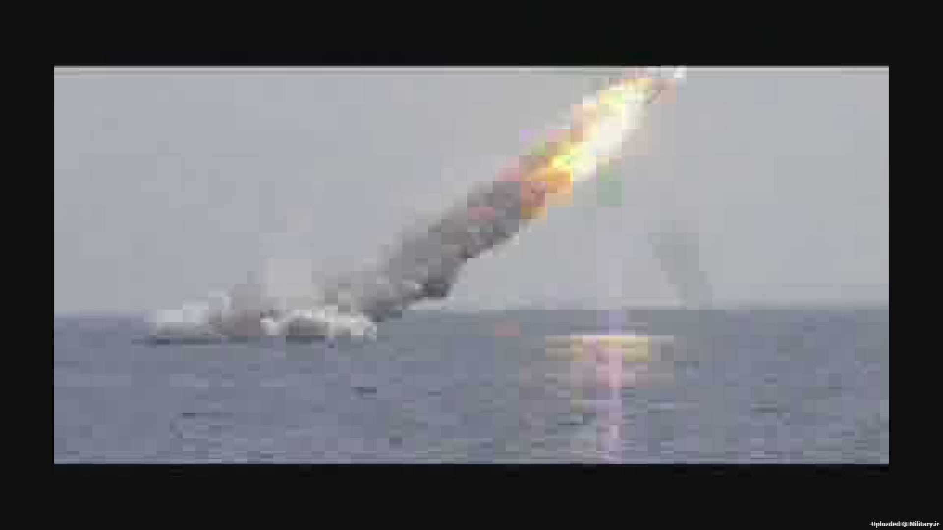 IRGC__Under-Water_Missile.jpg