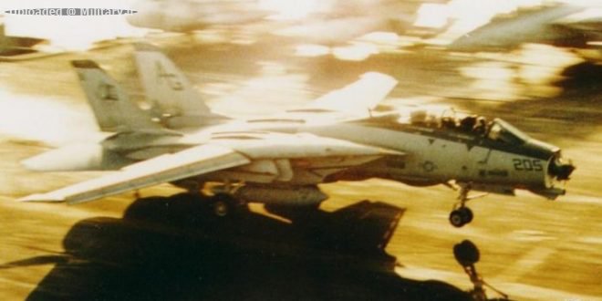 VF-142-F-14B-Tomcat-Missing-Radome-660x330.jpg