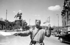 Filename=russian_soldier_berlin_traffic_may_45.jpg
Filesize=40KiB
Dimensions=512x330
Date added=Jul 23, 2014 russian_soldier_berlin_traffic_may_45.jpg