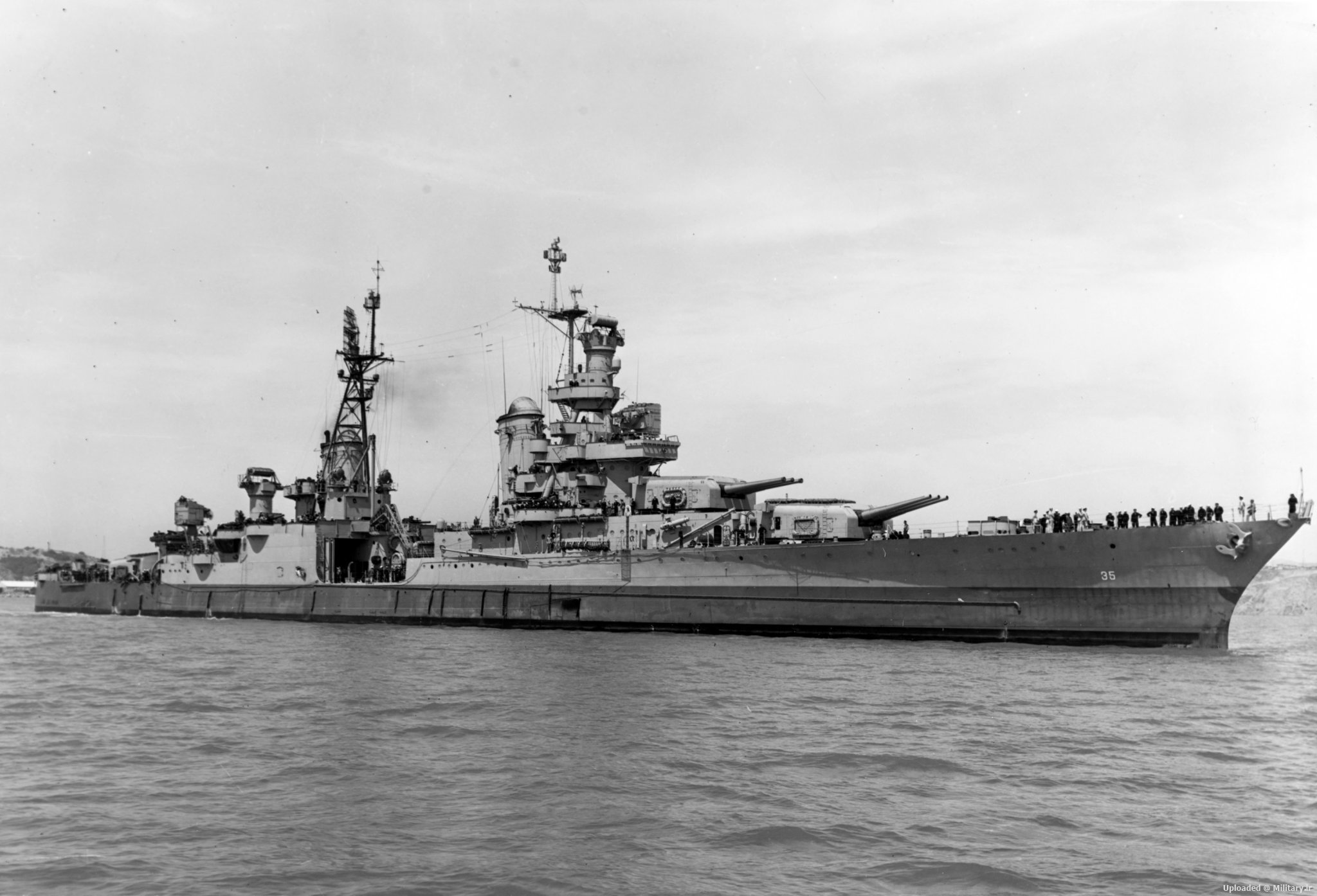 USS_Indianapolis_28CA-3529_off_the_Mare_