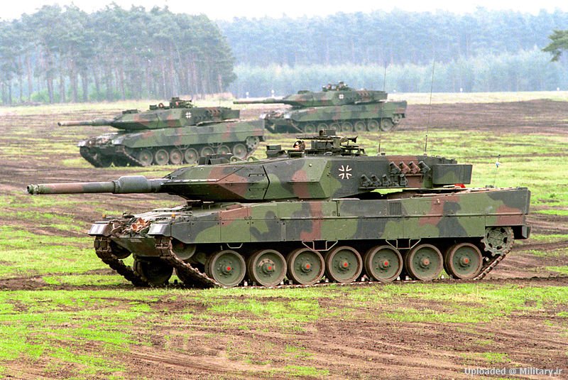 800px-Leopard_2_A5_der_Bundeswehr~0.jpg