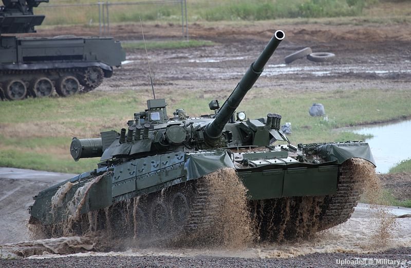 تانک T-80U 1