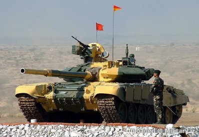 normal_800px-Indian_Army_T-90~0.jpg