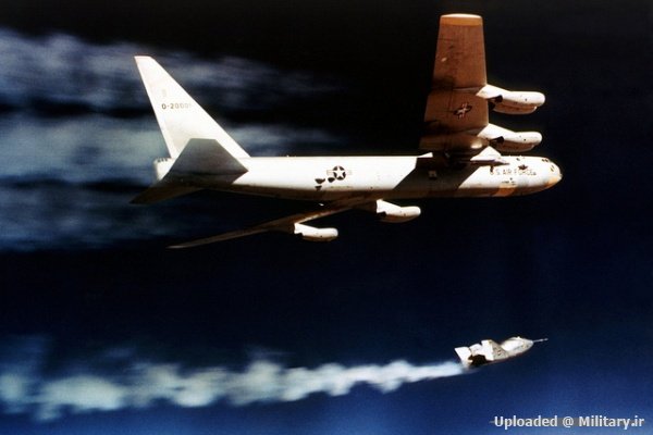 X-24A-launch-B-52.jpg