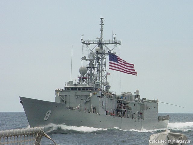 USS_McInerney3Bmciflagfly.JPG