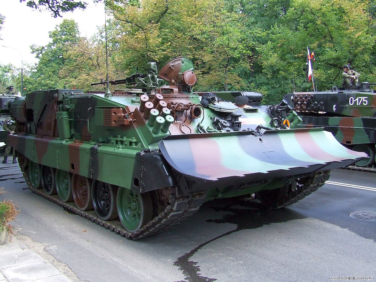 Polish_Army_WZT-3M.jpg