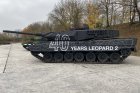 thumb_KMW-40-Jahre-Leopard-2-03.jpg