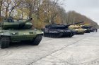 thumb_KMW-40-Jahre-Leopard-2-04.jpg