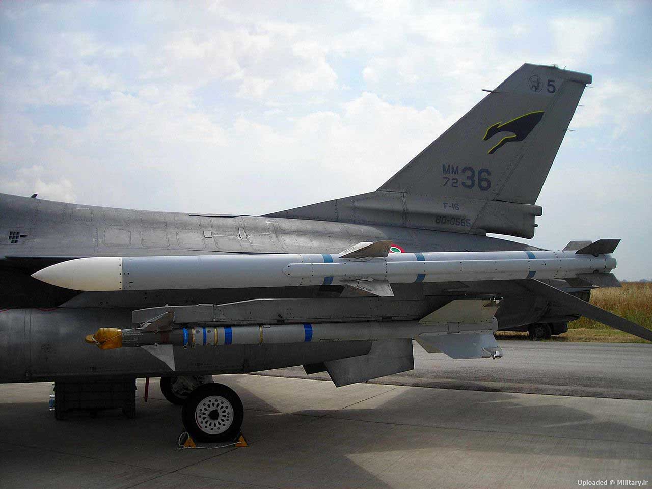 AIM-120-AMRAAM.jpg