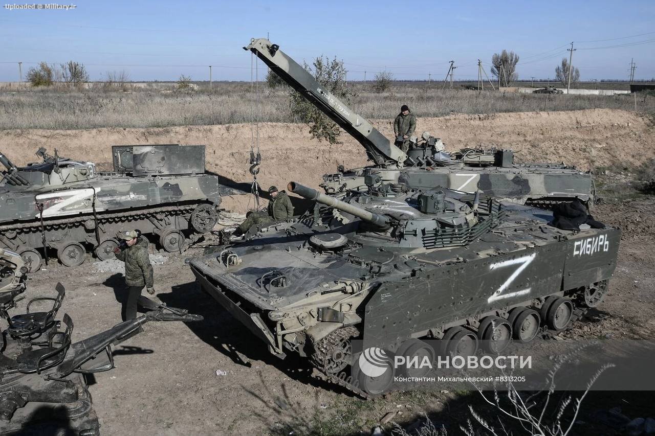 BMP-3_with_add_on_armour_applied_at_a_fi