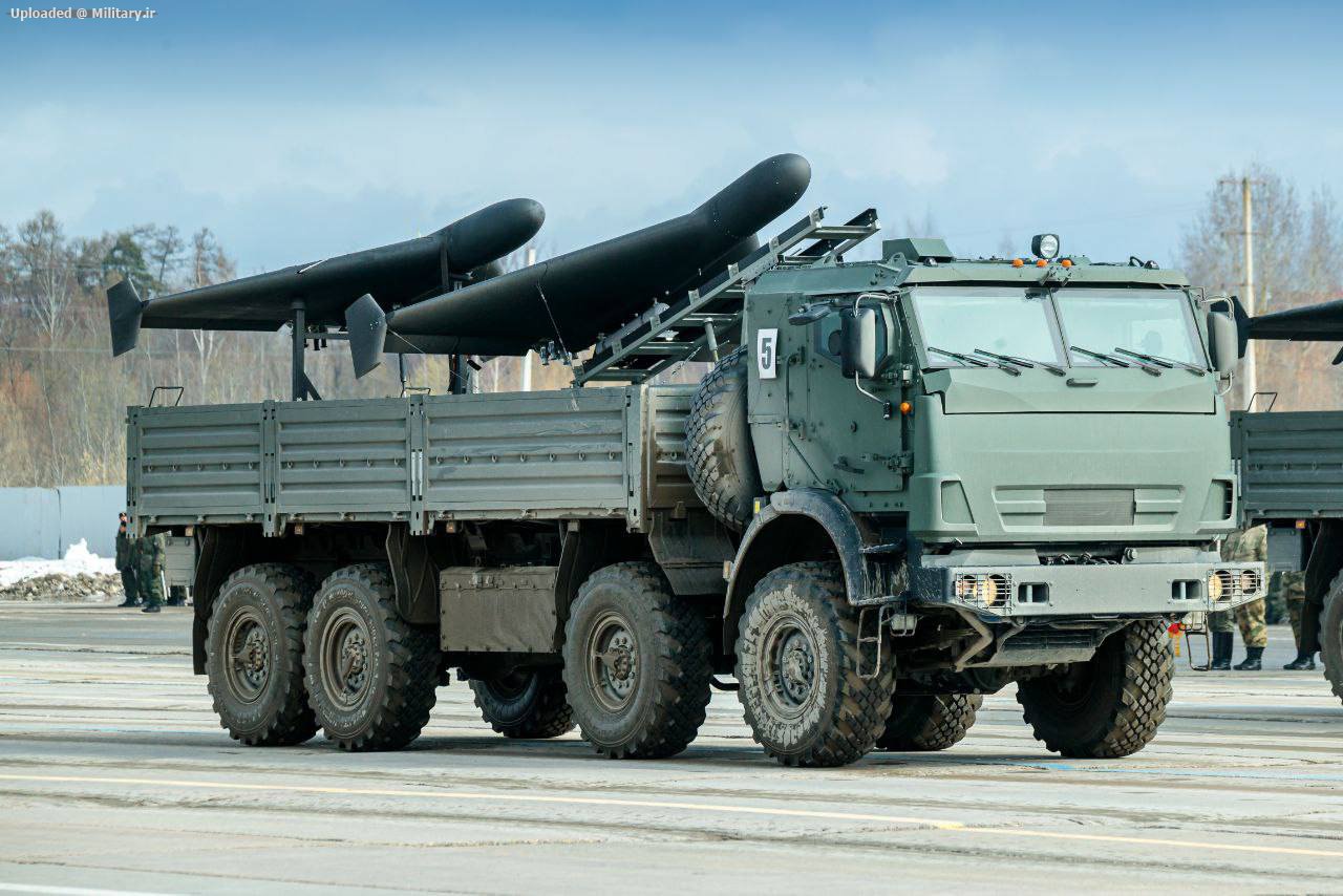 Gerani_vpervye_pokazhut_na_Parade_Pobedy