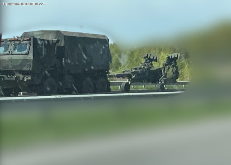 In_Ukraine2C_a_howitzer2C_probably_an_Am