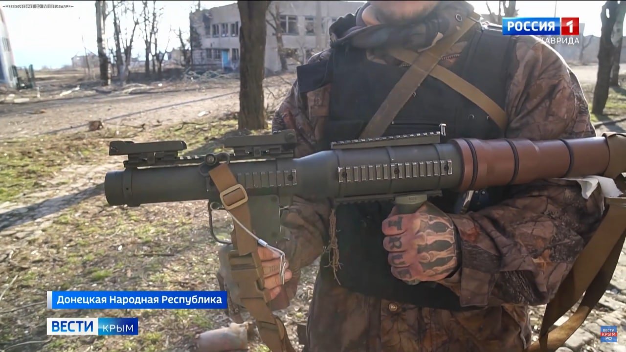 In_the_battles_for_Mariupol2C_the_DNR_ma