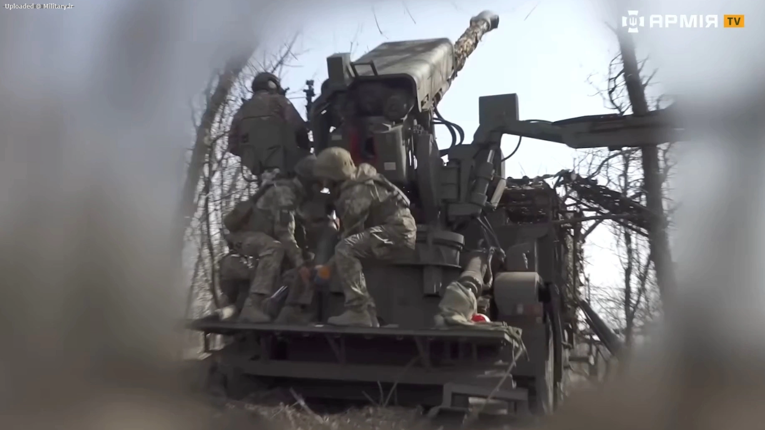 Ruchniy_proces_zaryadzhannya_SAU_22Bogda