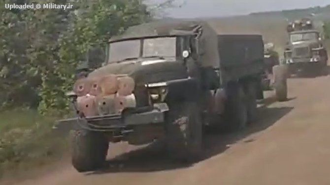 Russian_trucks_with_improvised_armor_9.j