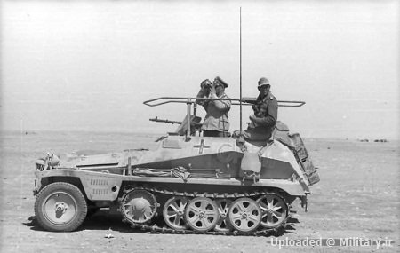 SdKfz_250_3_GREIF_Erwin_Rommel_command_v