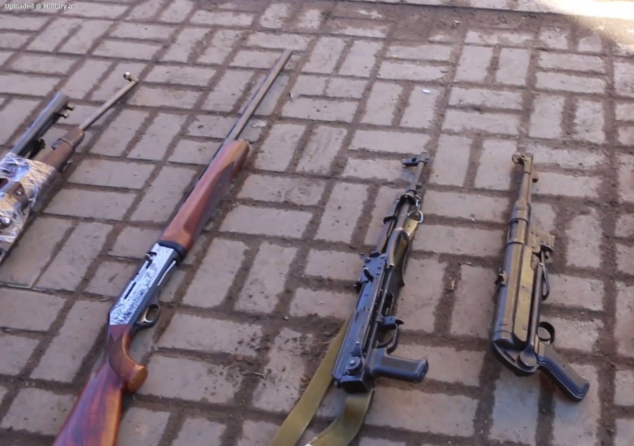 Seized_weapons_from_the_population_near_