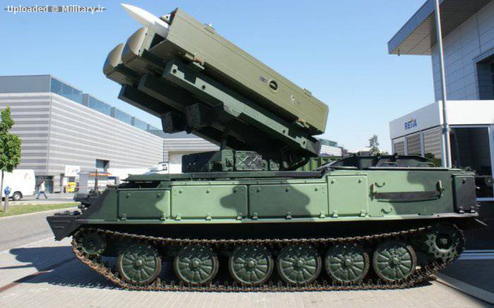 Self-Propelled_2P25_Launcher_with_Aspide
