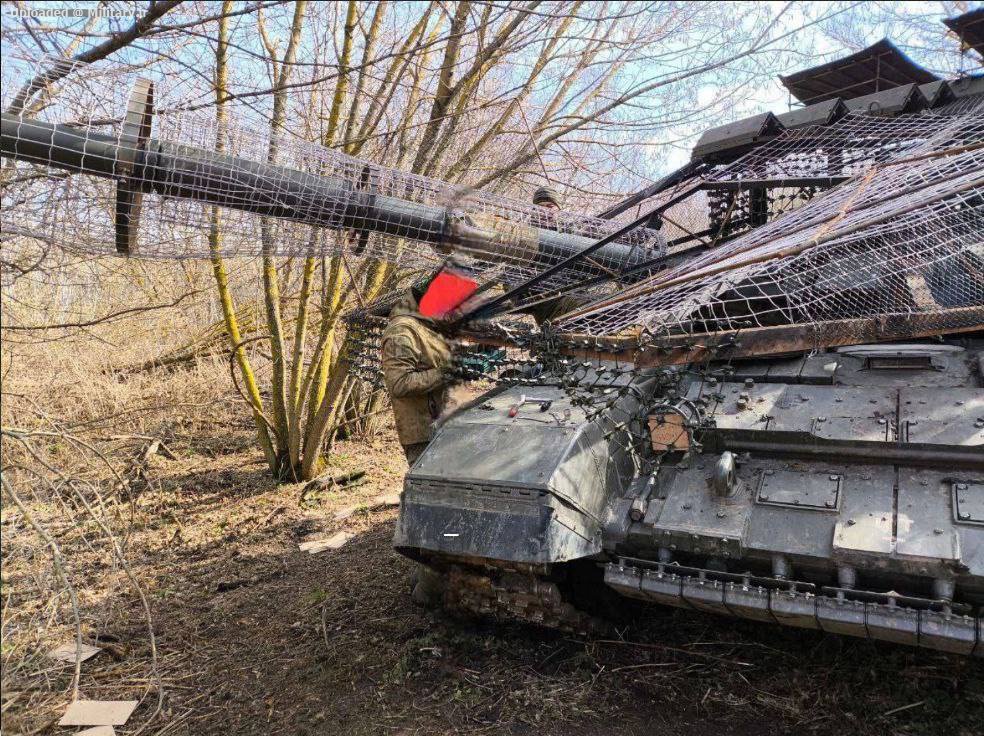 The_Russians_have_equipped_the_barrel_of