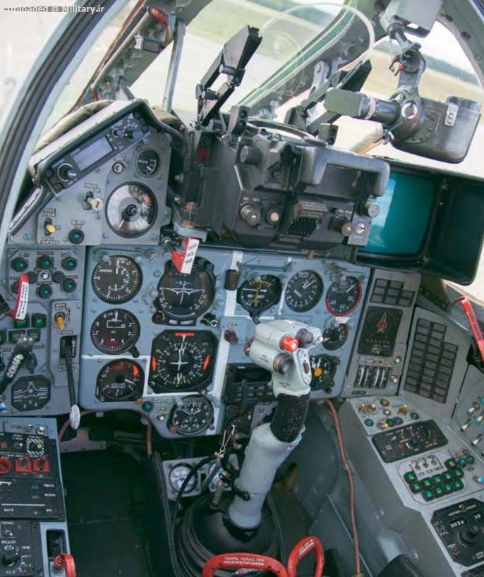 The_cockpit_of_an_upgraded_Su-22M42C_equ