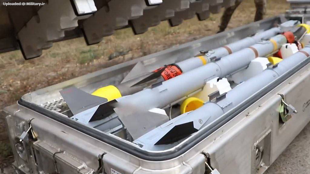 The_latest_AIM-9X_Block_II_air-to-air_mi