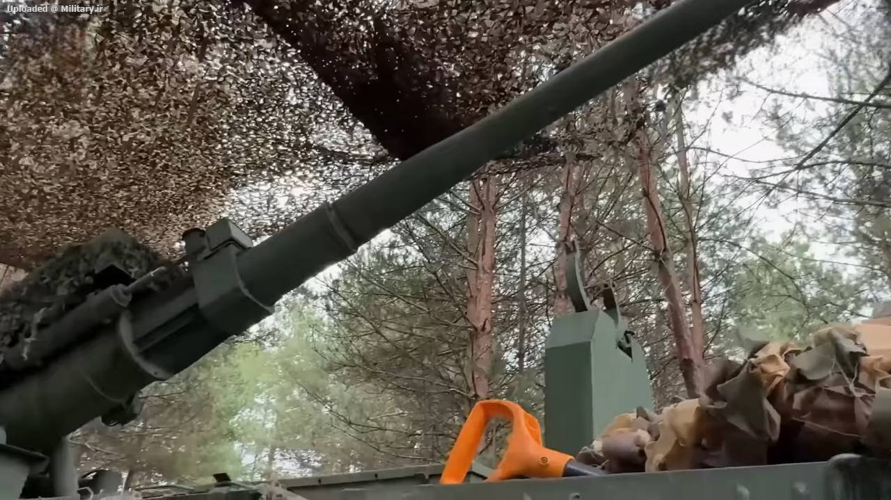 Ukrainian_self-propelled_howitzers_Bohda