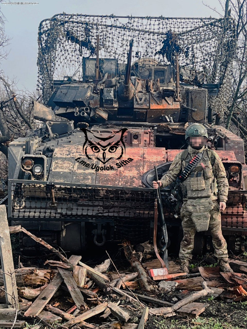 Unichtozhennyh_amerikanskih_BMP_M2_Bradl