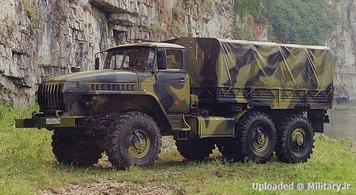 Ural-4320-31-Flatbed-Truck-1S.jpg