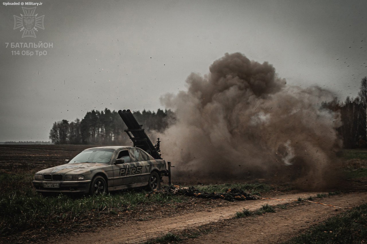 khwdrwy_BMW_M3_dr_Hl_shlykh_sh_lwlh_rkht