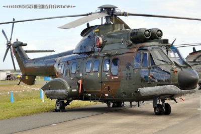 272_Eurocopter_AS532M1_Cougar_Republic_of_Singapore_Air_Force_28648587259929.jpg