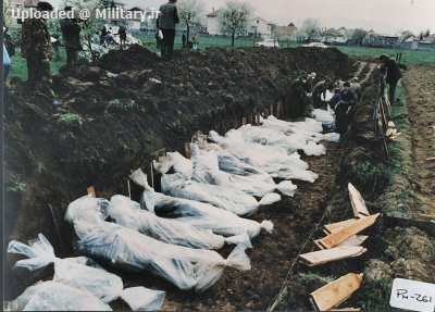 Bodies-people-Vitez-conflict-Bosnia-and-Herzegovina-April-1993.jpg