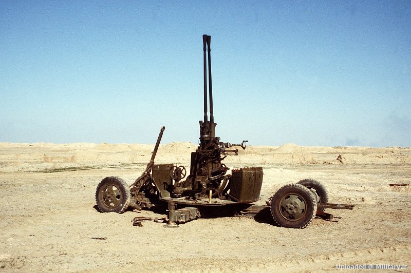 Abandoned_twin_M1939_37_mm_anti-aircraft