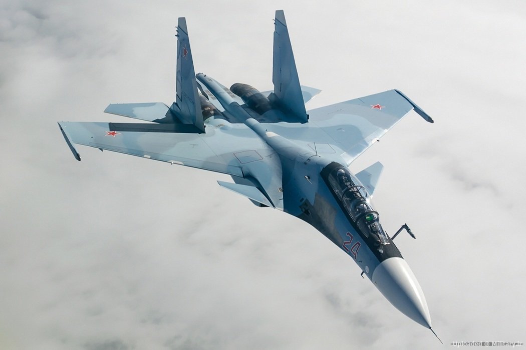 Sukhoi_Su-30SM_inflight35.jpg