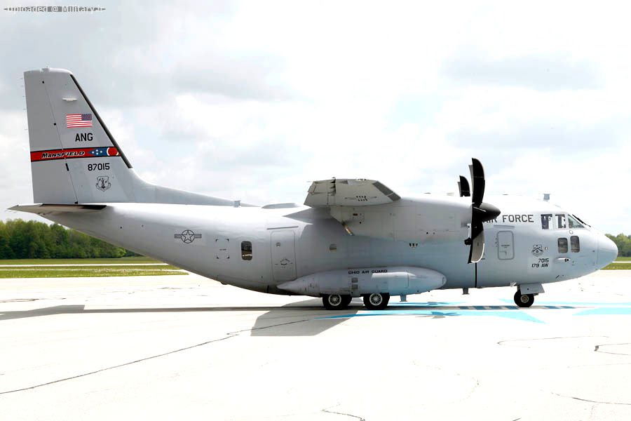 164th_Airlift_Squadron_-_Alenia-Lockheed