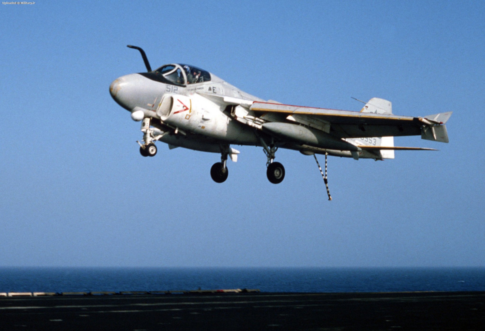 A-6E_VA-34_landing_on_USS_America_28CV-6