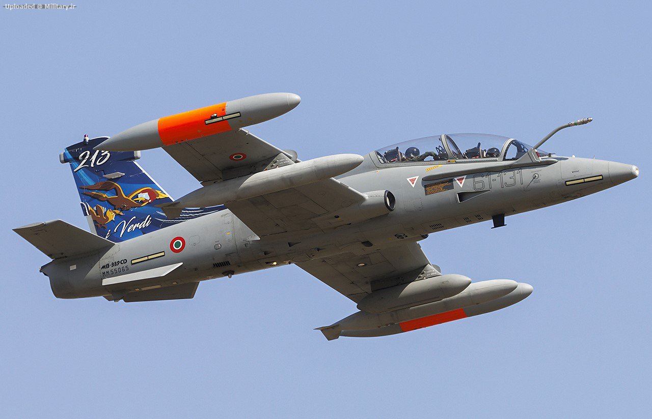 Aermacchi_MB-339CD.jpg