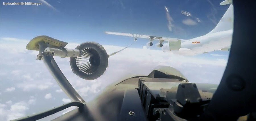 An_IL-78_refueling_with_a_Chinese_Su-30M