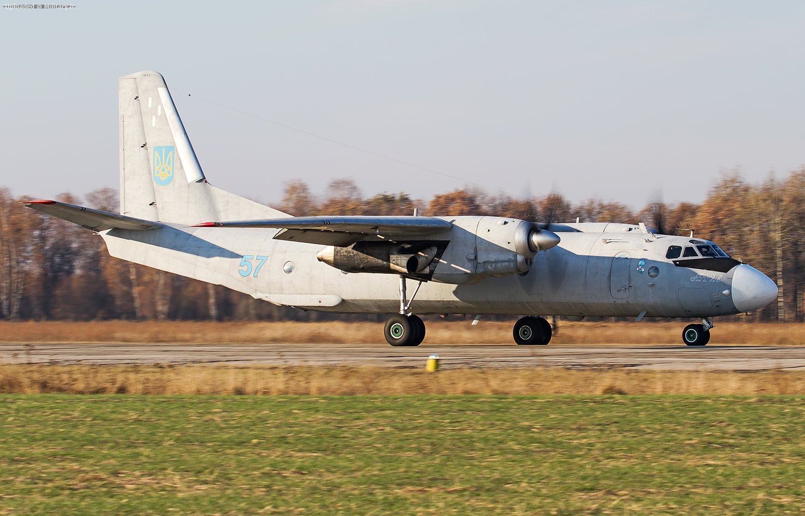 Antonov_An-26_KPA.jpg