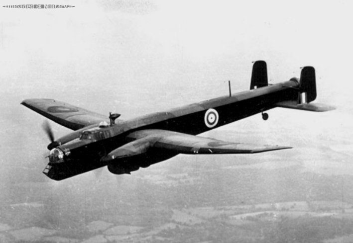 Armstrong_Whitworth_Whitley_in_flight_c1