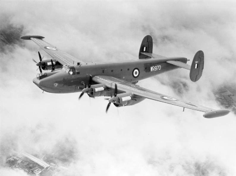 Avro_Shackleton_MR3_in_flight_c1955.jpg