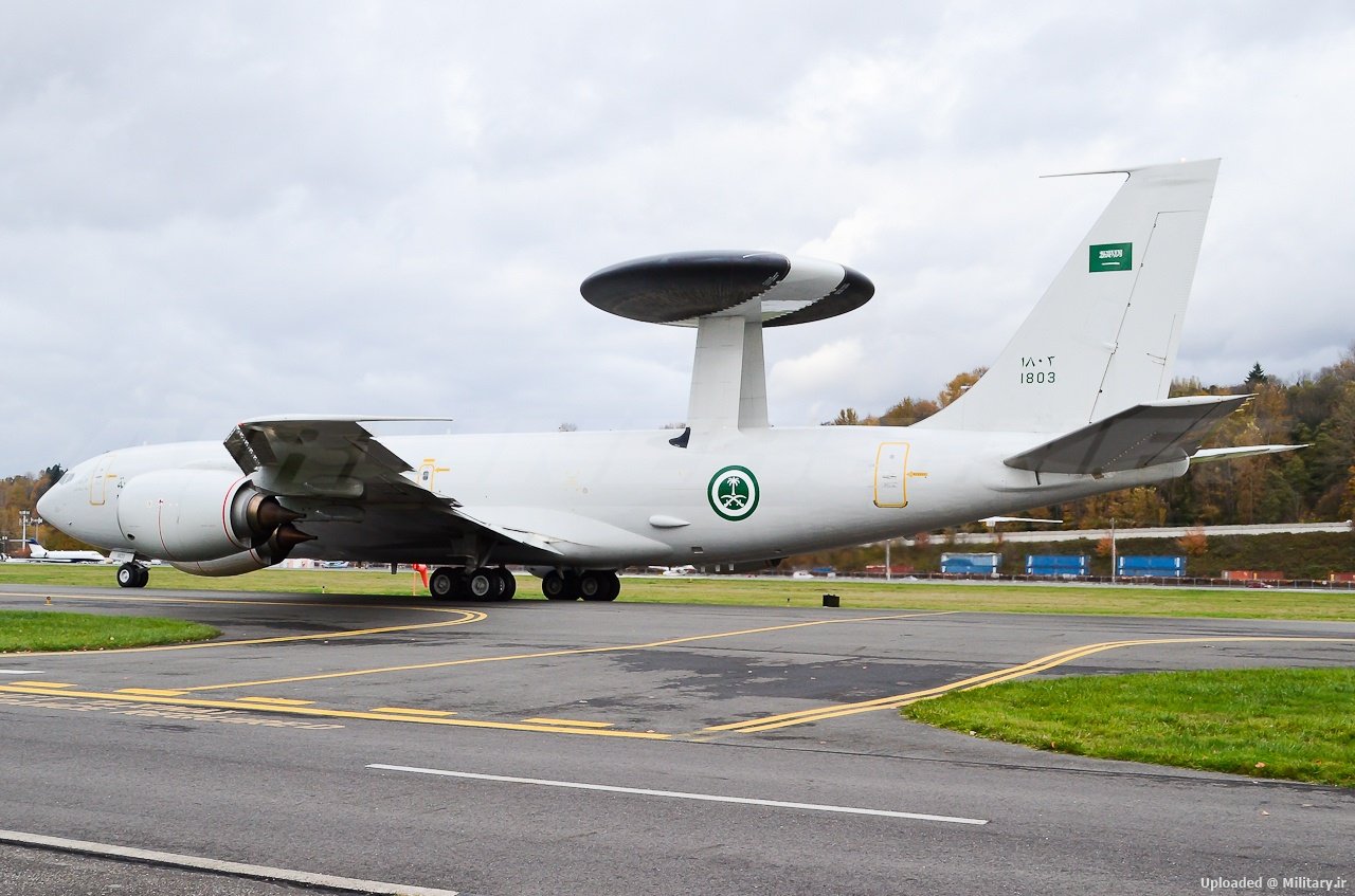 Boeing_E-3A-CFM_Sentry_28707-30029_2.jpg