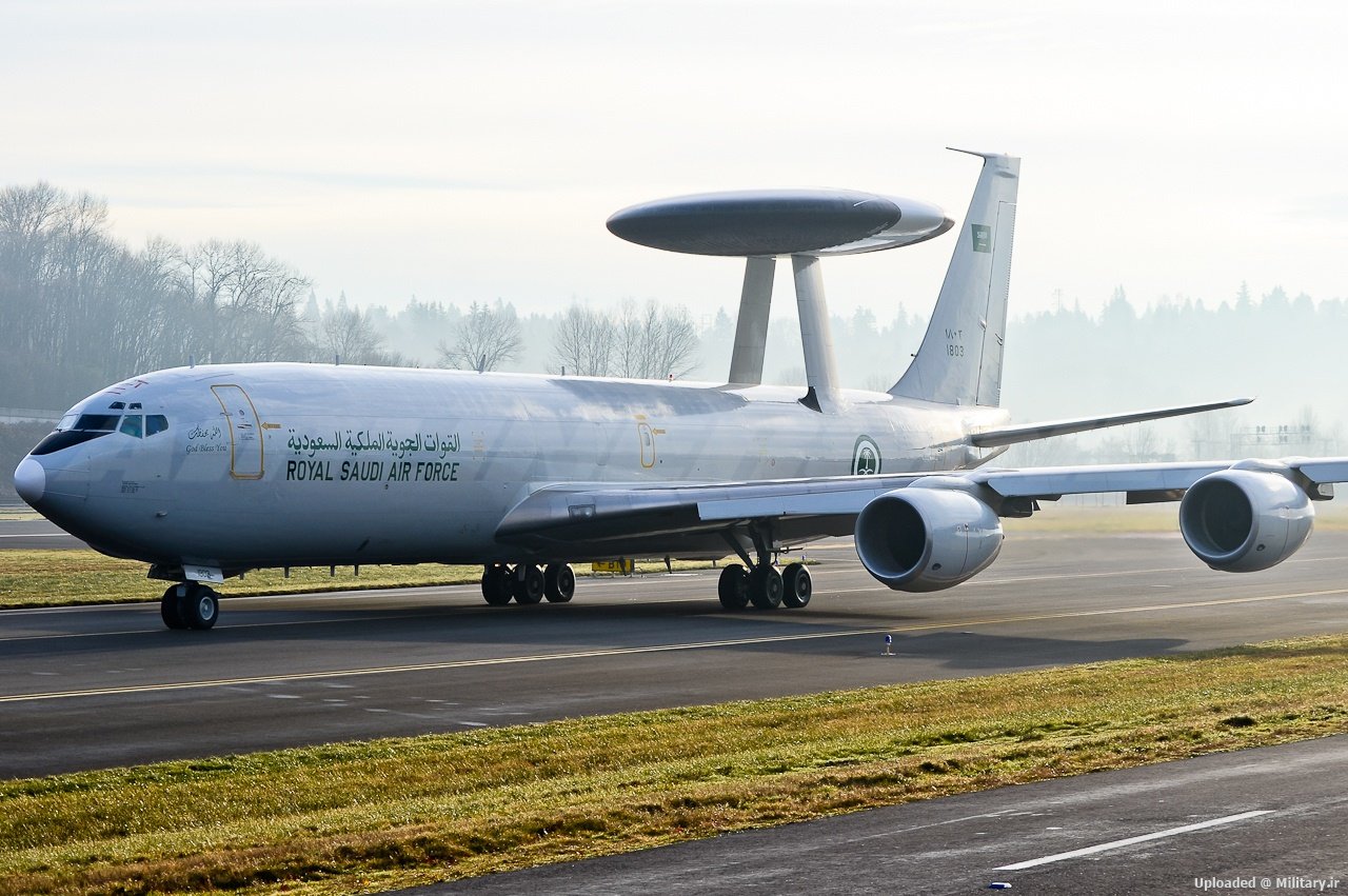 Boeing_E-3A_-CFM_Sentry_28707-30029.jpg