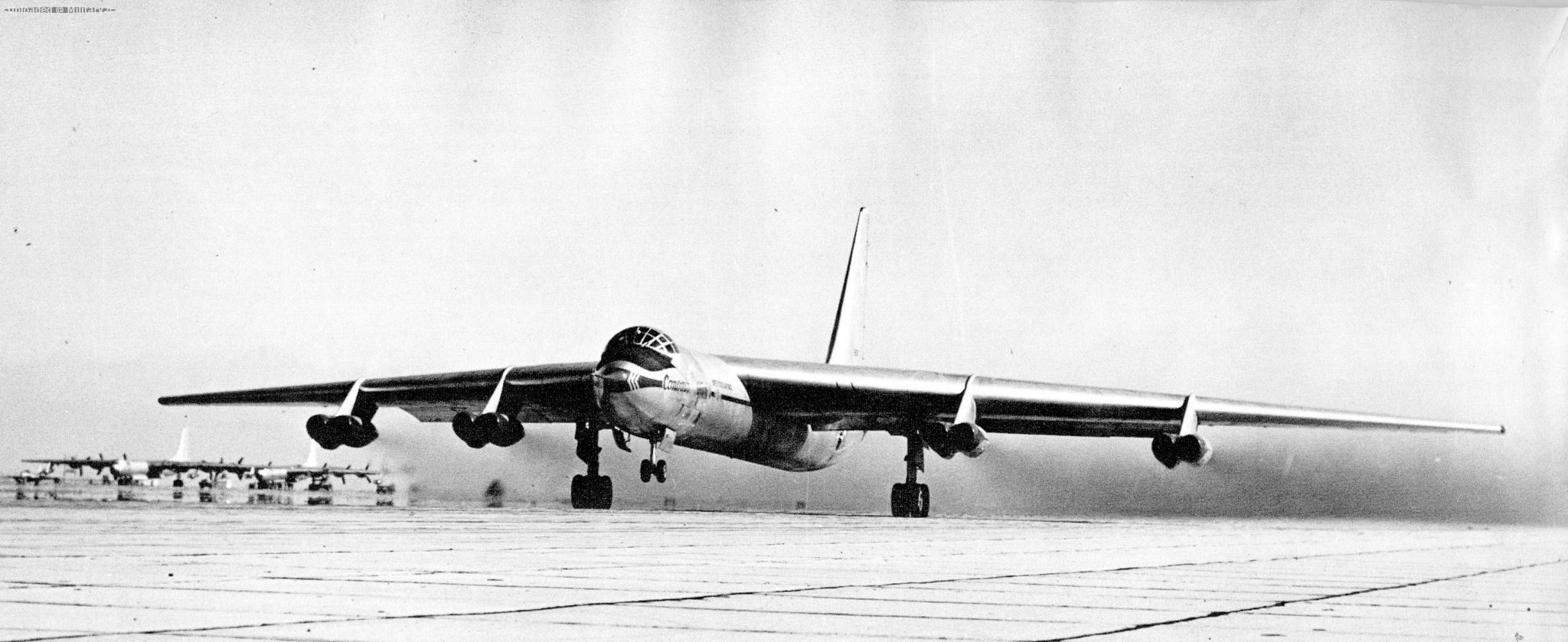 Convair_YB-60-1-CF_49-2676.jpg