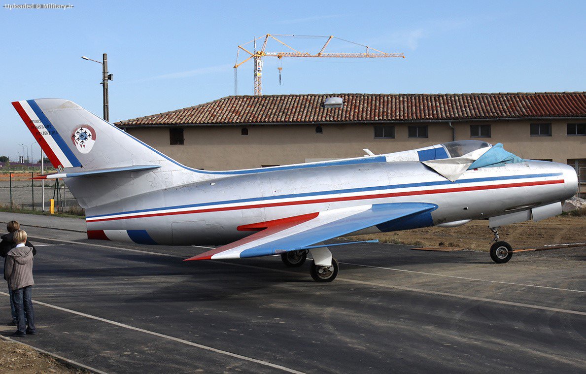 Dassault_MD-454_Mystere_IVA__4.jpg