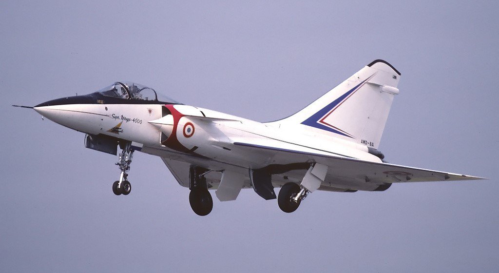 Dassault_Mirage_4000_1.jpg